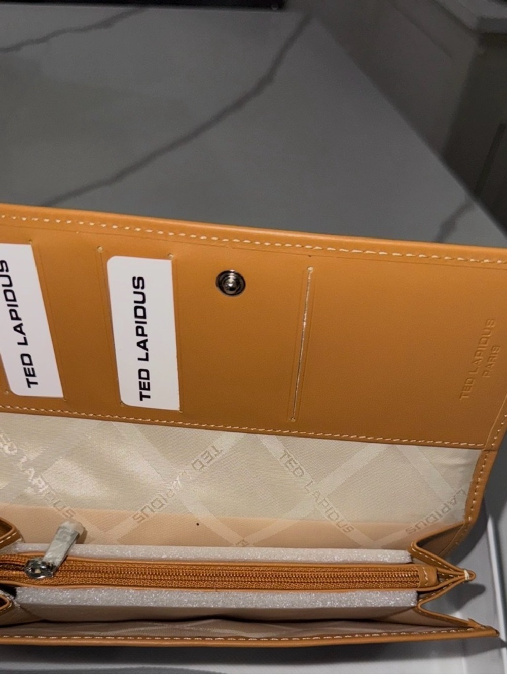 Ted Lapidus Women's Brown Patterned Clutch with Tan Trim - Picture 8 of 8